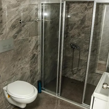 More Hotel 3* 贝尔迪比